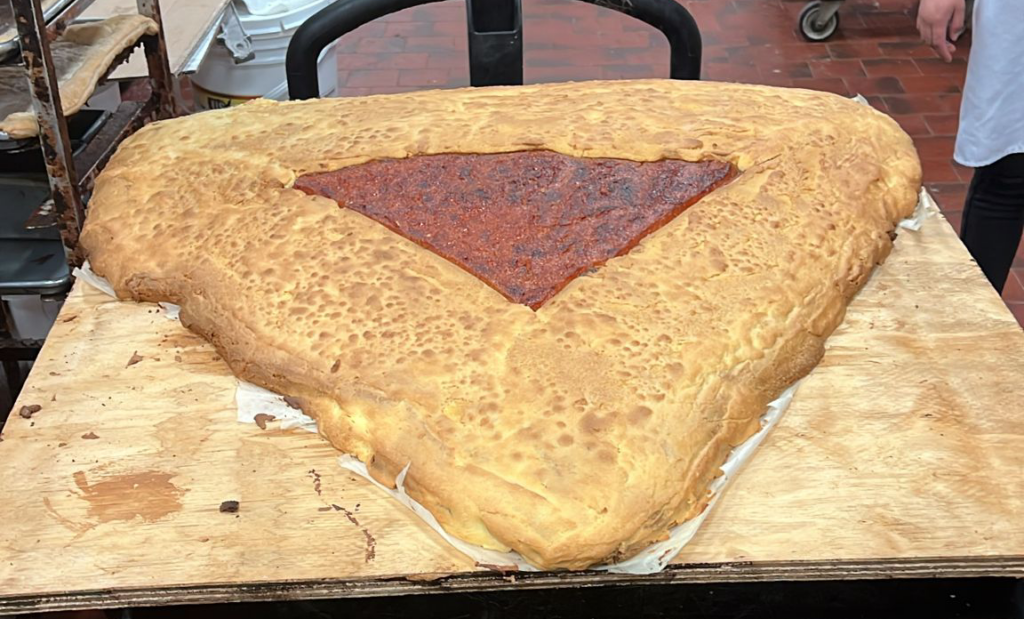 Giant hamantash